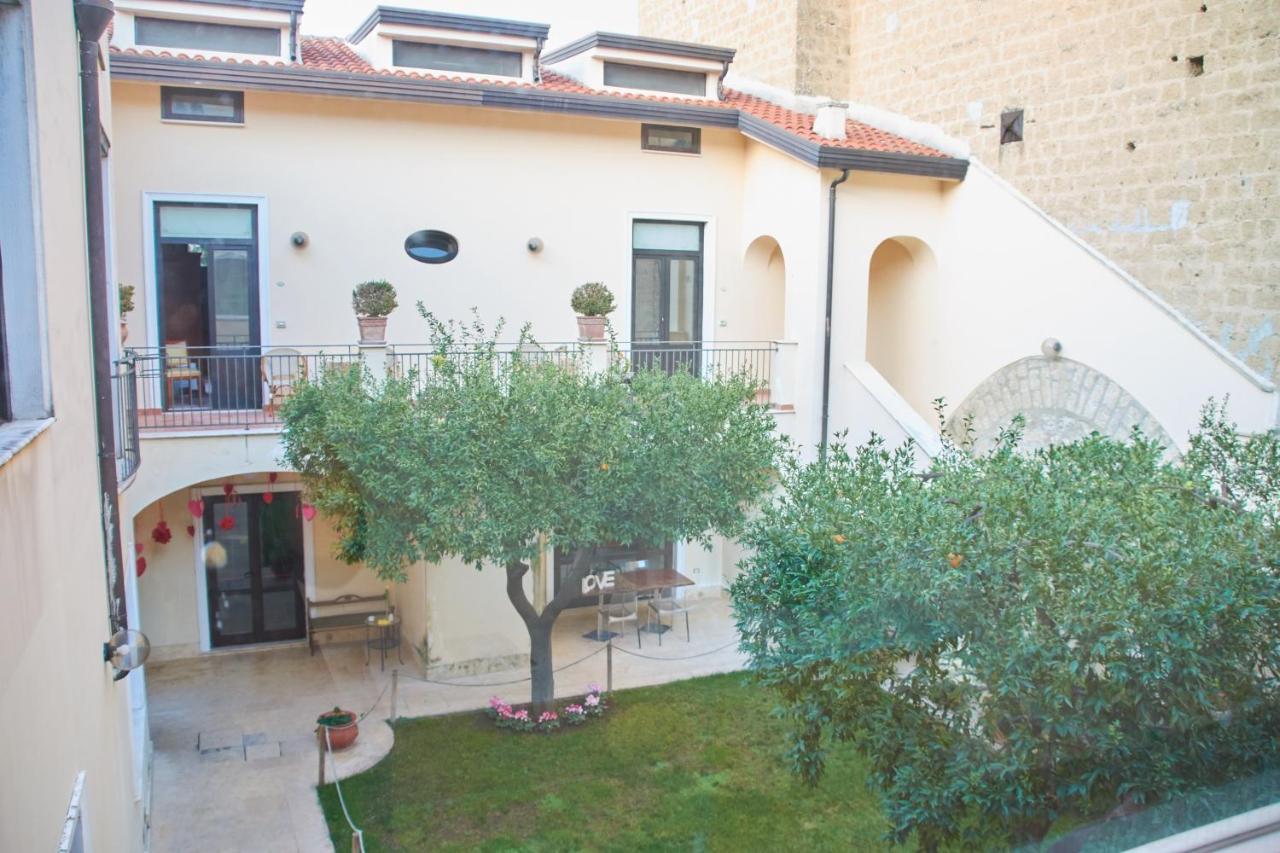 Cas'E Charming House Family Hotel Caserta Kültér fotó
